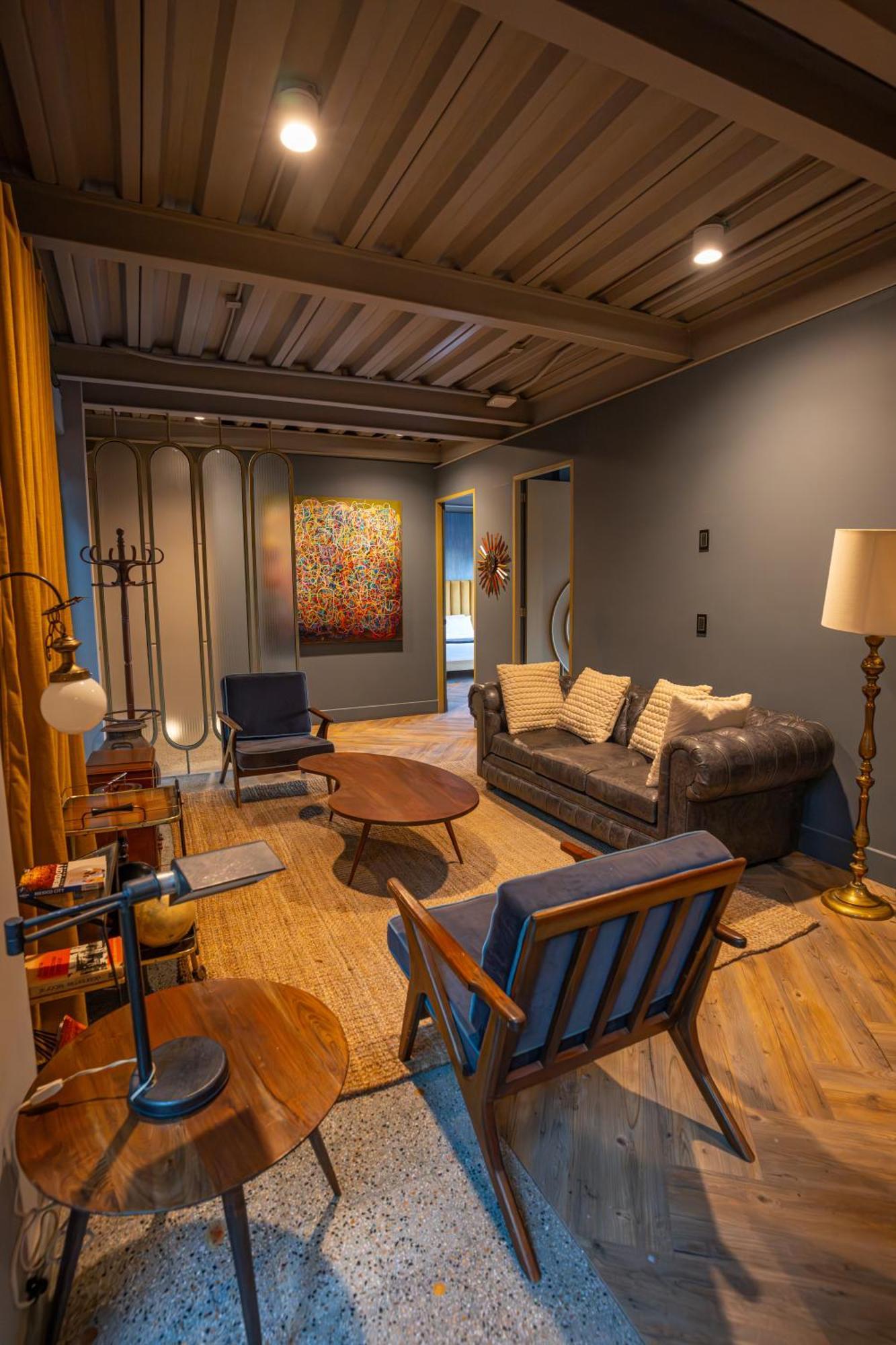 Pandora House Aparthotel